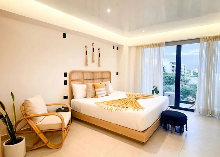 Zuhause 5th Av 4*